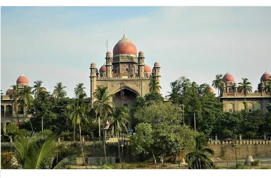 Colleges can’t withhold student certificates to recover fees: Telangana HC