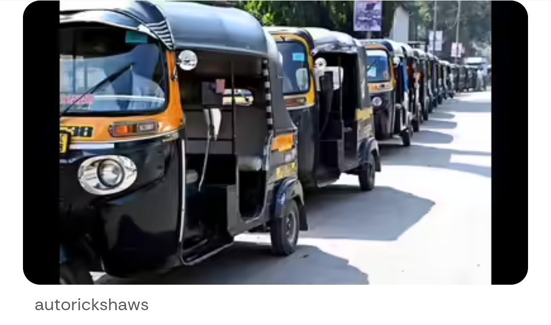 Mumbai Auto driver killed in road crash after vehicle turns turtle