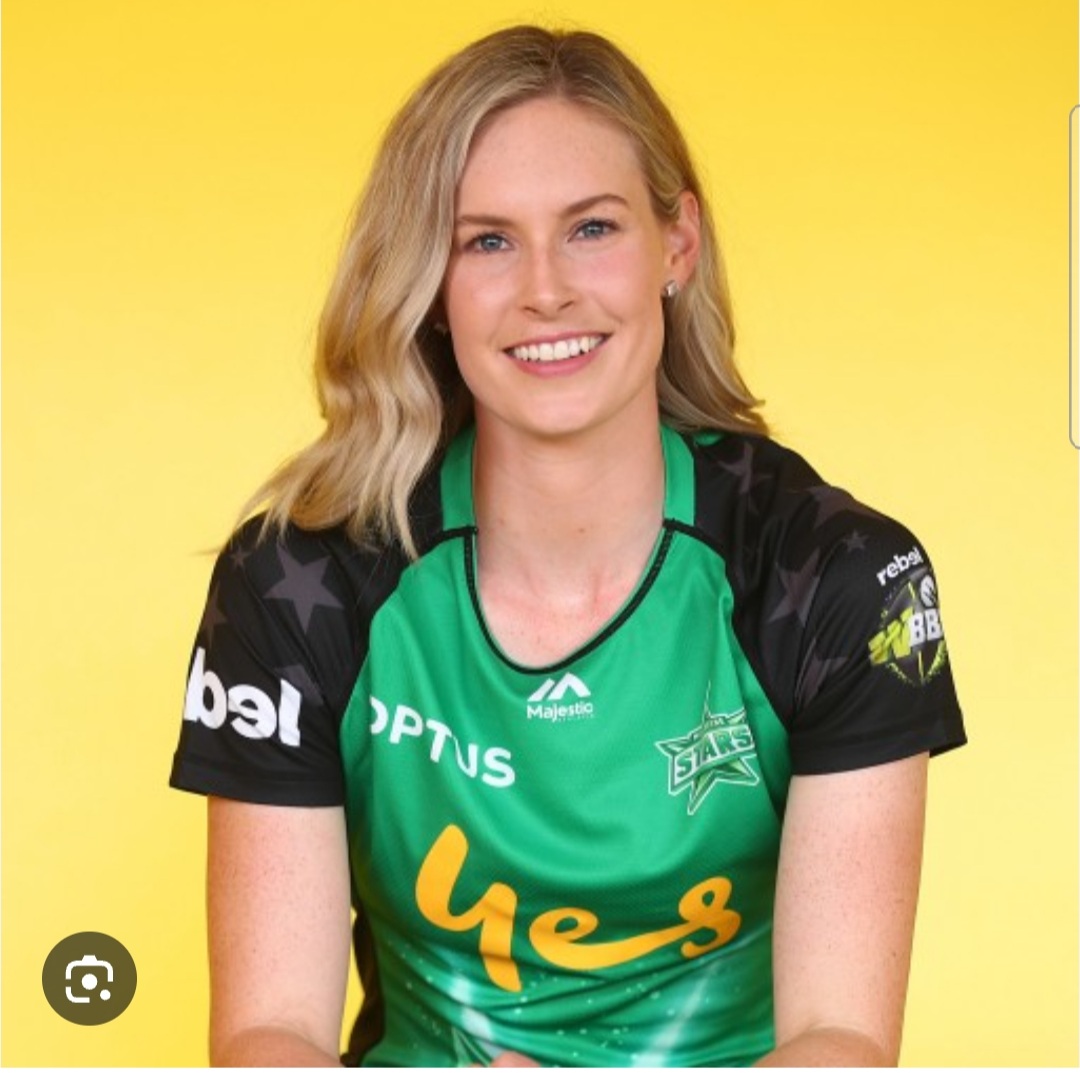 HAPPY BIRTHDAY TO HOLLY FERLING