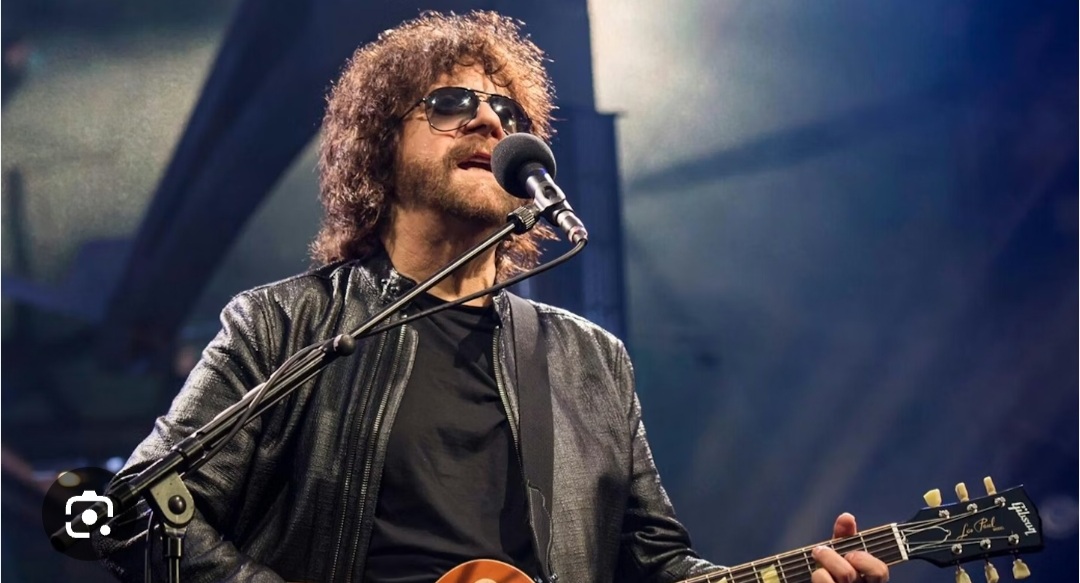 HAPPY BIRTHDAY TO JEFF LYNNE
