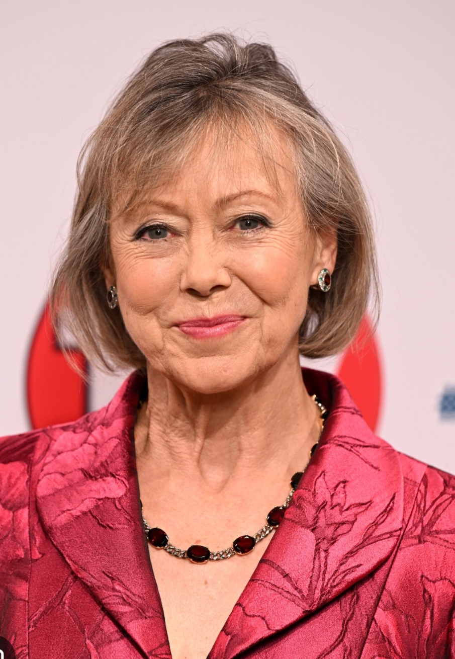 HAPPY BIRTHDAY TO JENNIFER AGUTTER