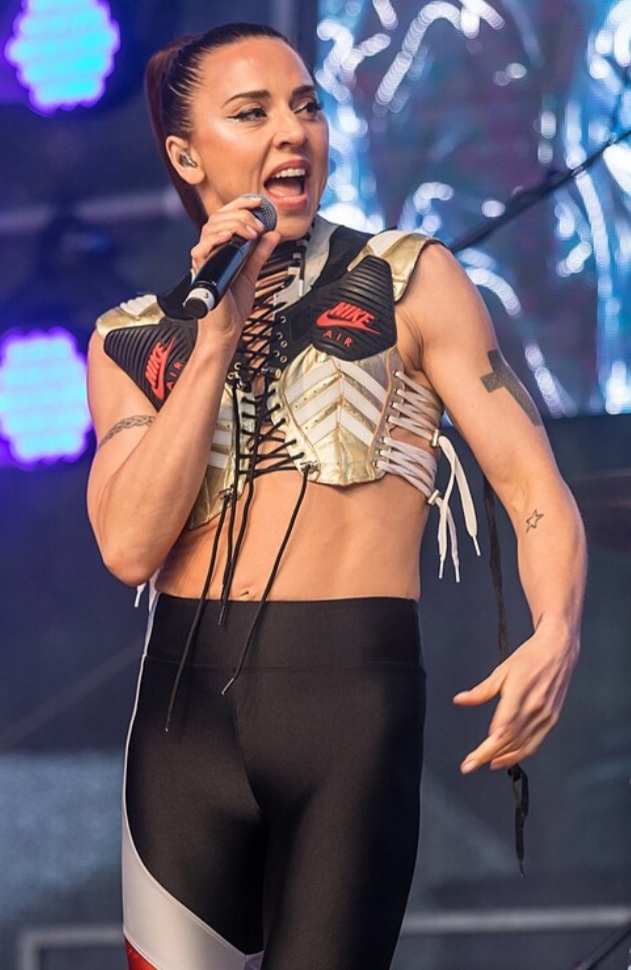 HAPPY BIRTHDAY TO  MELANIE JAYNE