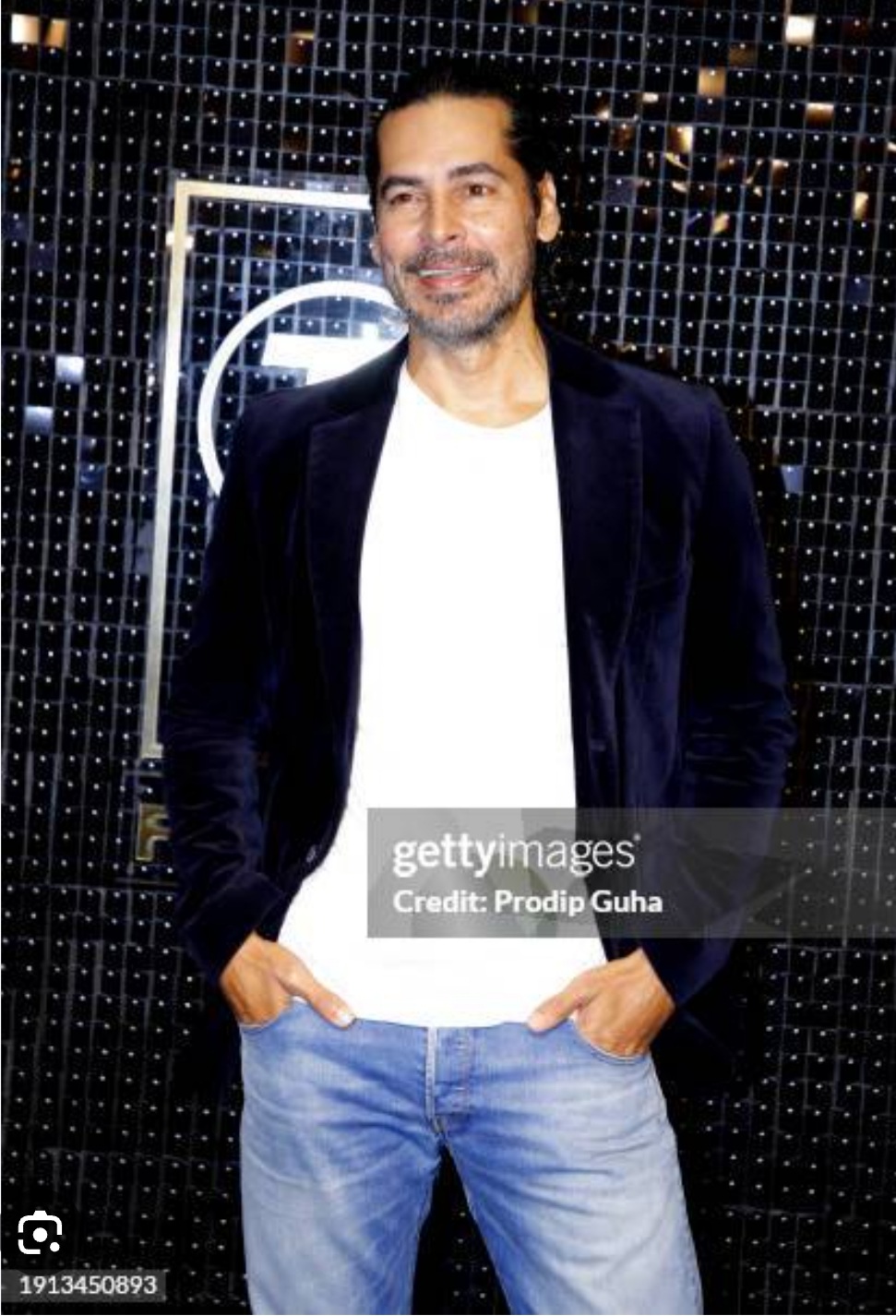 HAPY BIRTHDAY TO DINO MOREA