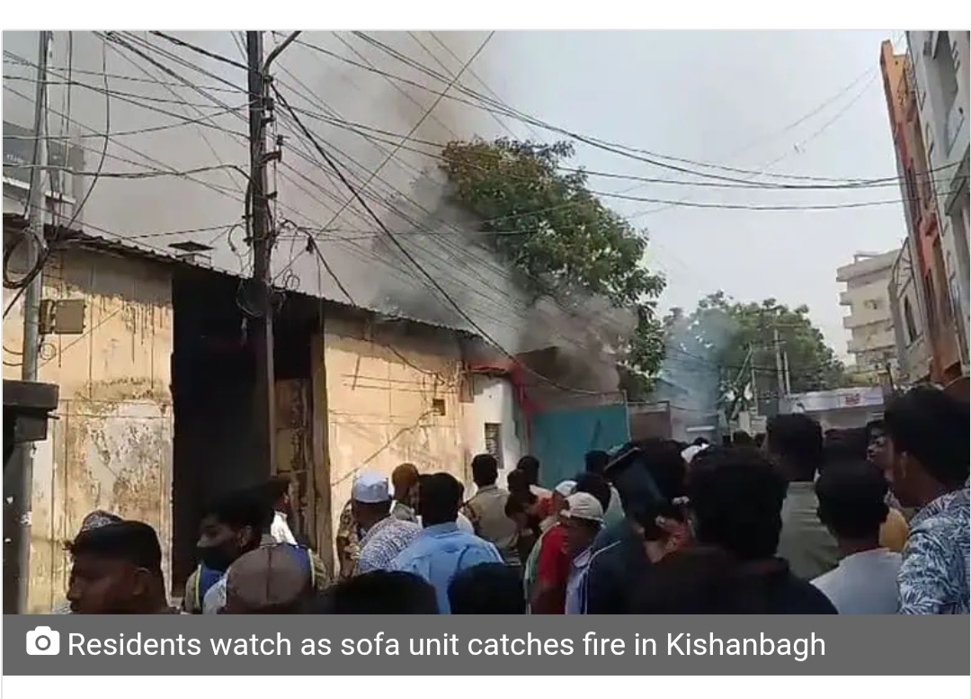 Massive fire breaks out at funiture shop in Hyderabad’s Kishanbagh