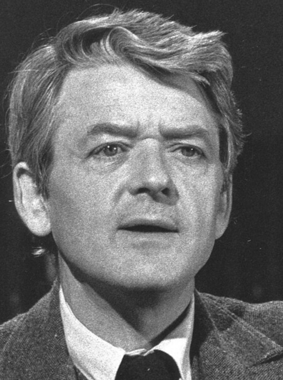 Remembering Harold Rowe Holbrook Jr on his death anniversary