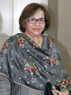 BIRTHDAY WISHES TO HELEN KHAN