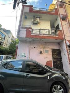 1.60 Cr ₹41,237/sqft Validate Market Price with  PropWorth 2 BHK House For Sale in Block 12 Geeta Colony, New Delhi