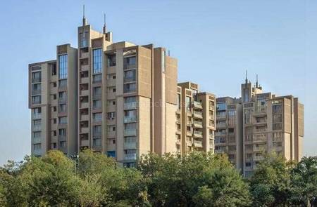 1.95 Cr ₹5,838/sqft 4 BHK Flat For Sale in Ratna Paradise Vaishnodevi Circle, Ahmedabad
