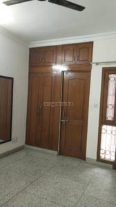 3.0 Cr ₹16,216/sqft 3 BHK Flat For Sale in DDA Flats Pocket K Sarita Vihar, New Delhi