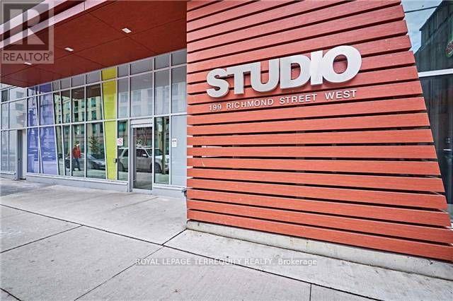 $699,900 1201 - 199 RICHMOND STREET W Toronto (Waterfront Communities), Ontario M5V0H4