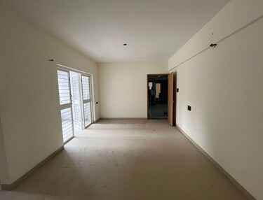 Bhusari Colony, Kothrud 2 Bedroom 840 Sq.Ft. Builder Floor in Bhusari Colony Pune Listing ID: #10038403  ₹ 1.29 Cr.